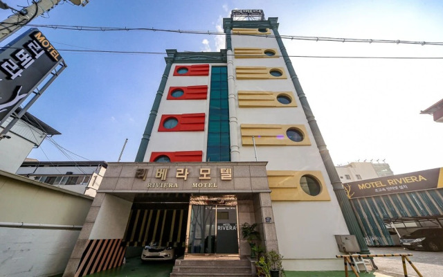 Pohang Jukdo Market Rivera