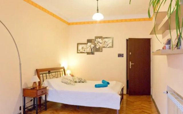 Patio Apartment Old Town