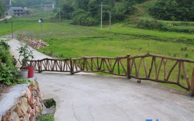 Zhangjiajie Latitude 30 Degree North Farm Stay