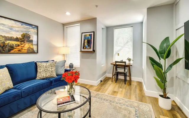 Charming Alexandria Vacation Rental in Old Town!