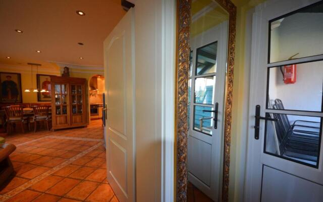 Eck-Reethaus-Kirchhaus