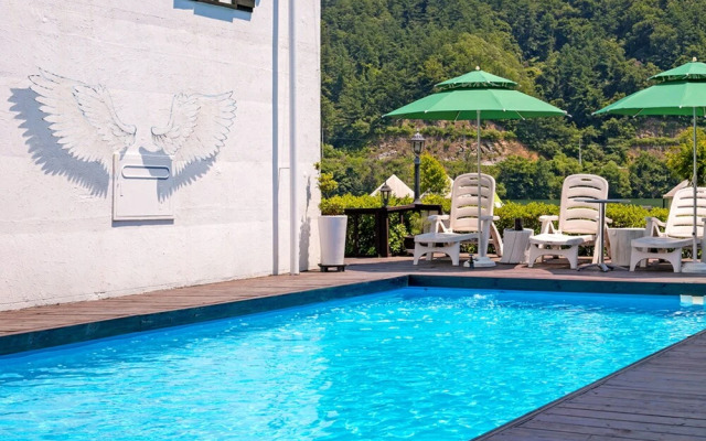 Nami Island O2 Pension