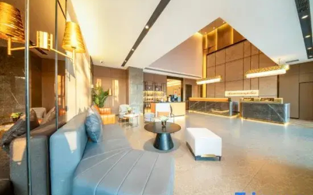 Home Inn Select Hotel
