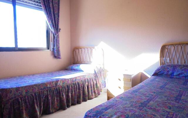 Apartamentos Alboran 4/6 Lek