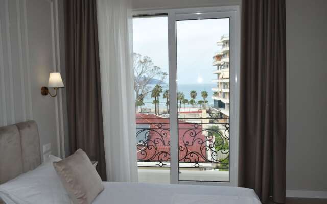 Seaside Hotel