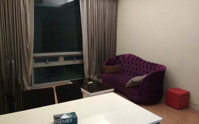 Queens Service Suite at Swiss Garden Residences