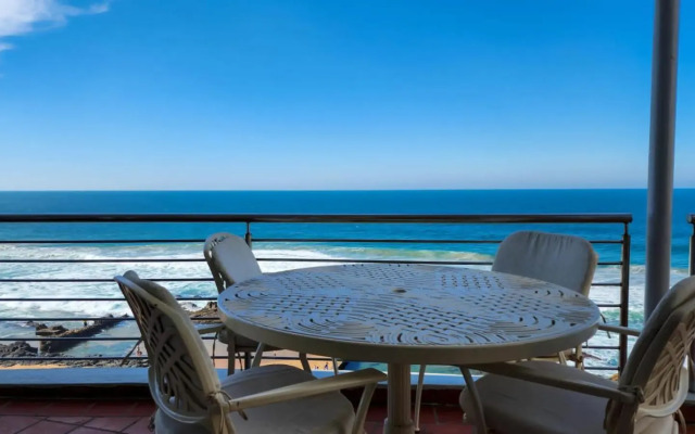 Pelicans Pad at Chaka's Cove