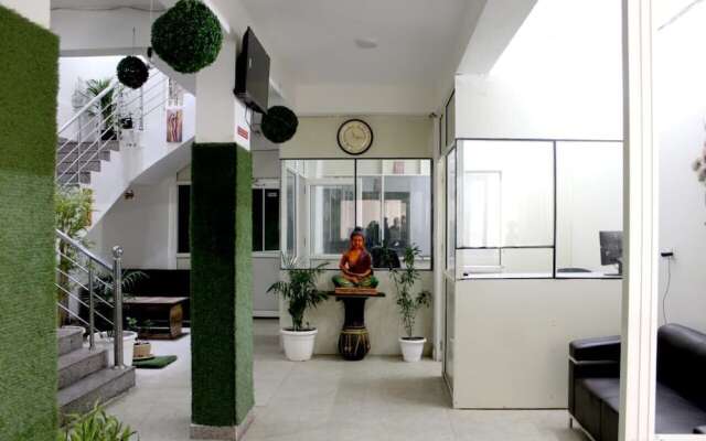 Hotel Noida Stay