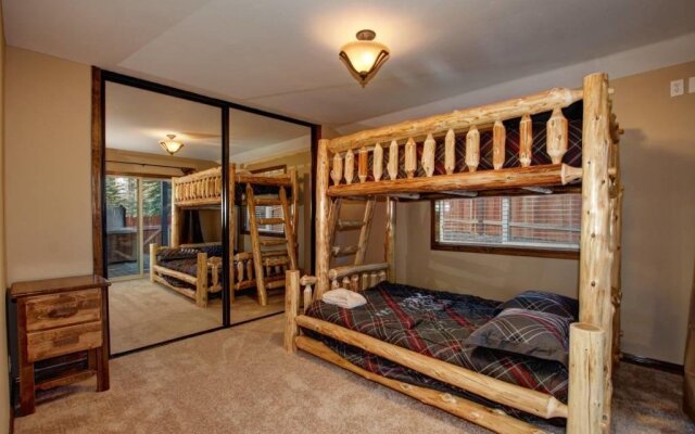 Nottaway Retreat by RedAwning