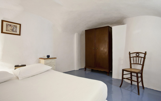 Alexanders Boutique Hotel