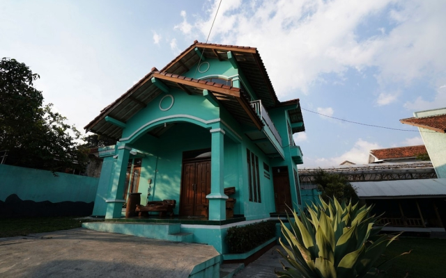 OYO 93248 Villa Syariah Astuti Lestari