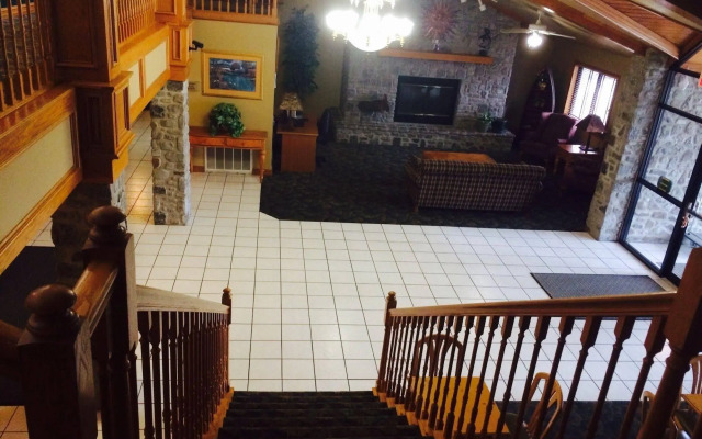 Regency Inn And Suites