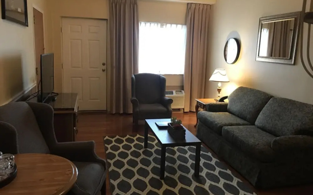 Riveredge Resort