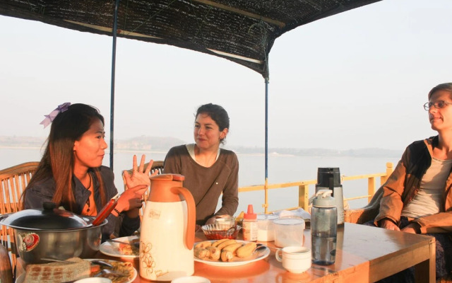 Living Irrawaddy Dolphin Project