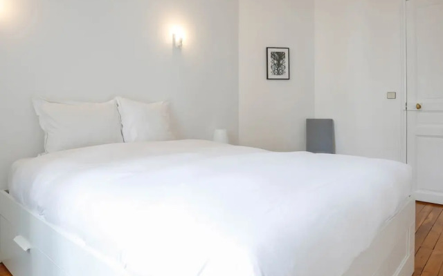 Zola Riverview Great 2 Bedroom in Paris
