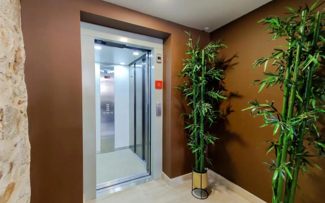 Charming Studio Gonçalo Velho, City Center