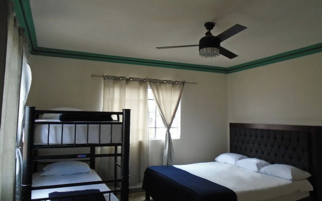 Paulina Youth Hostel