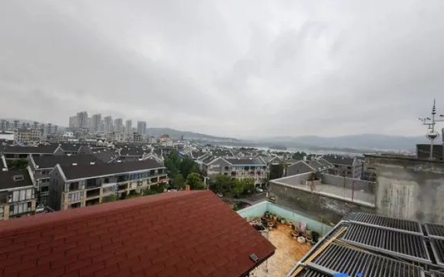 Mile Yunqiyue Light Luxury Hotel — 2-star hotel in Mile