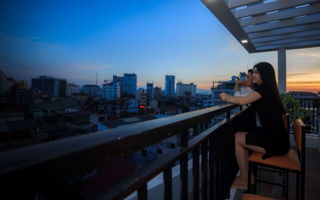 Cherry Hotel Hue