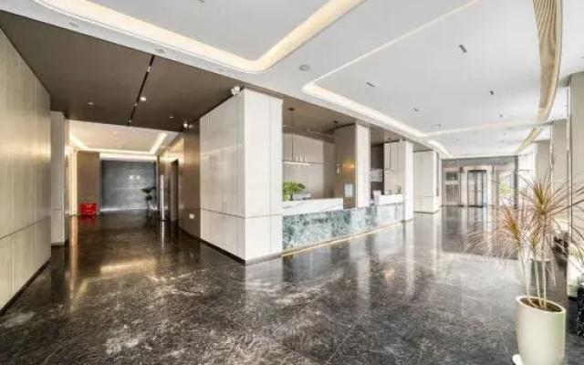 Huzhou Mansion Hotel (Clothes Street)