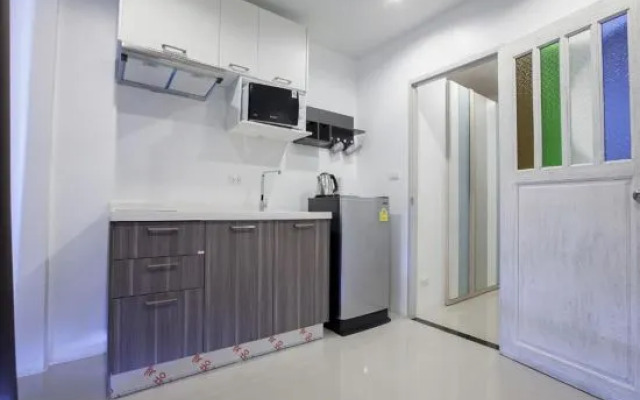 Number 4 Apartment