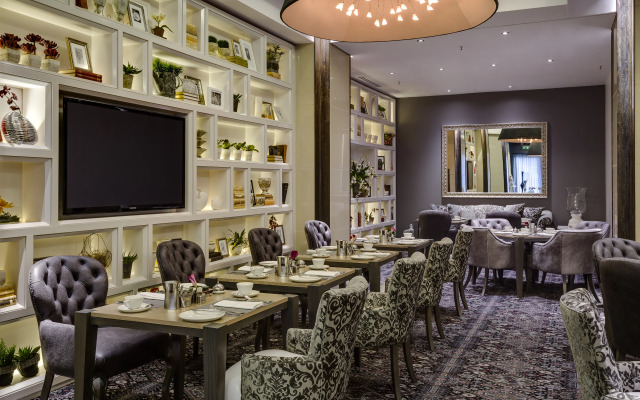 African Pride Melrose Arch Hotel, Autograph Collection