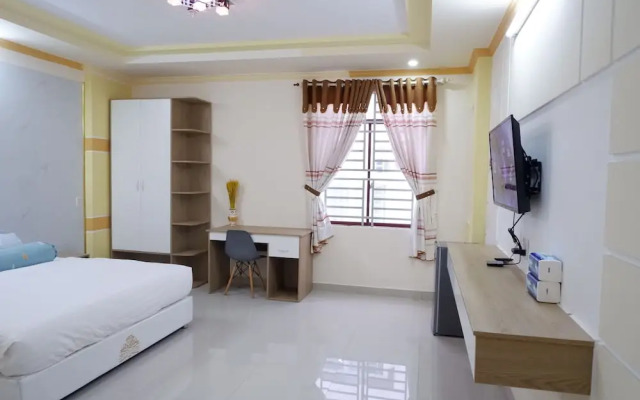 Winter Spring Homestay Center