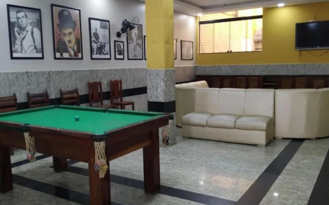 Hollywood Palace Hotel