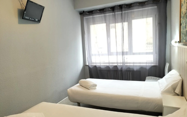 Hostal Albero by gaiarooms