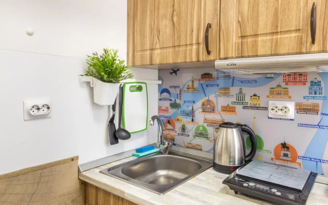 Достоевскинн на улице Марата