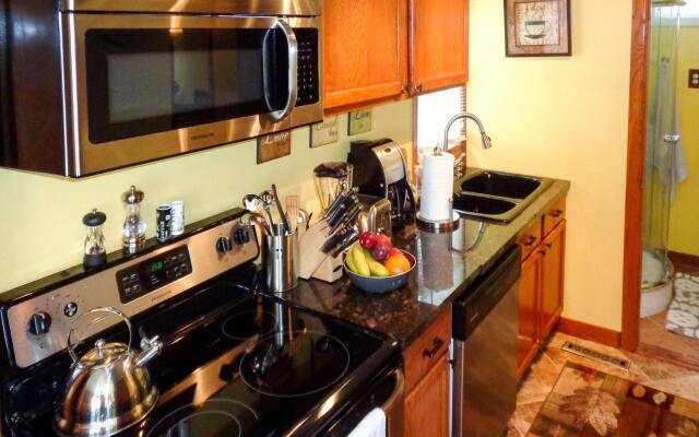 Minnehaha Falls Home by Minnehaha Lofts