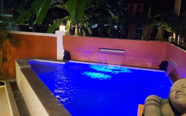 YAILAND Luxury Pool Villa Pattaya Walking Street 5 Bedrooms