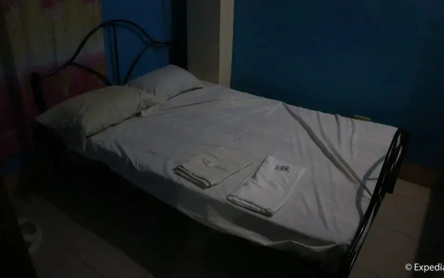 U & Me Apartelle Inn