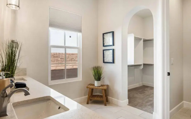 The Wanderer 2 Bedroom Home