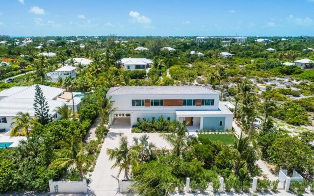 Turquoise Villa