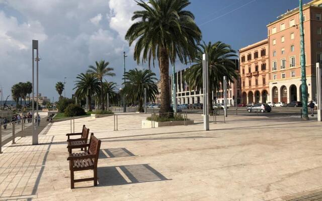 Cagliari Magica bellissimo appartamento panoramico in centro