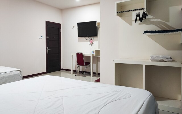 RedDoorz @ Arafah Hotel 2 Sungai Penuh Kerinci