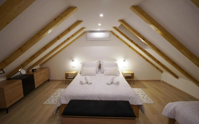 Apartment Ispod ure
