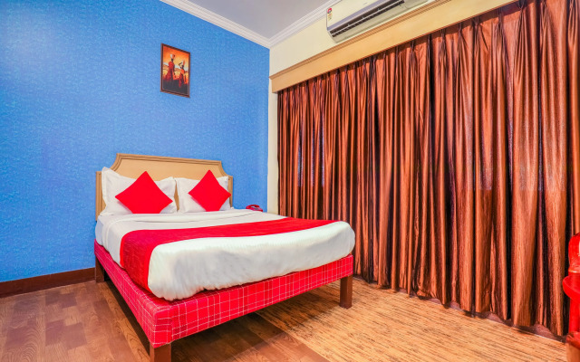OYO 12237 Luxury Villas