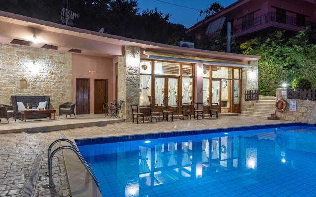 Petronikolis Village