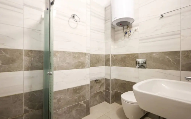 Perla Apartment 001 in Plazhi San Pietro