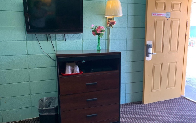 Best Budget Inn