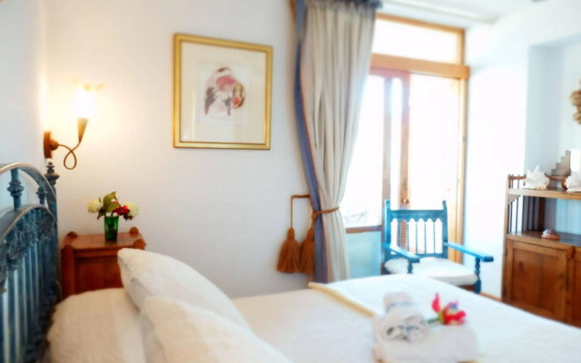 Waterfront Playamar Apartments