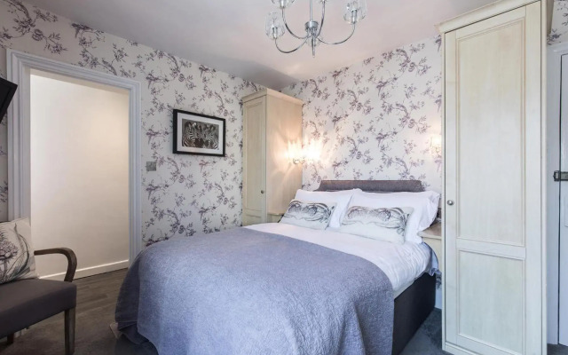 Mount Pleasant Hotel
