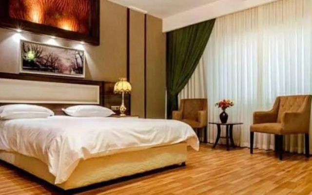Aramis Hotel