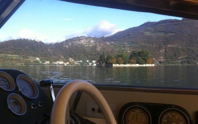 Boats & Breakfast Iseo Lake Iseo 1