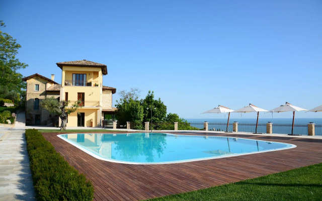 Borgo Fonte Scura