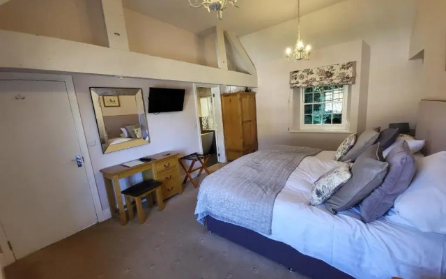 The Manifold Inn