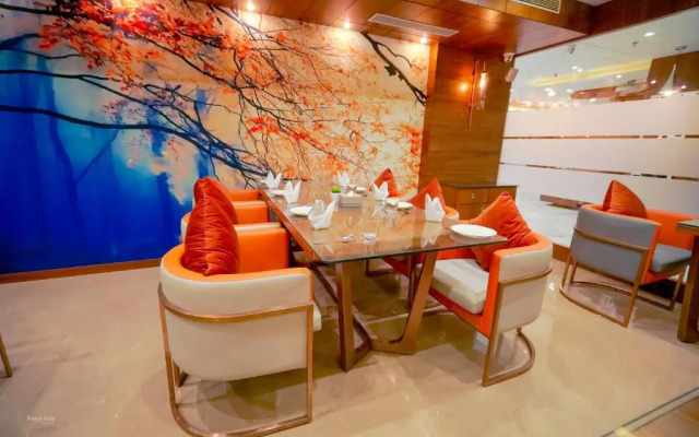 RG Exclusive Hotel-Akola