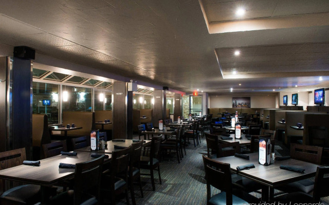 Superior Inn Hotel and Conference Centre Thunder Bay